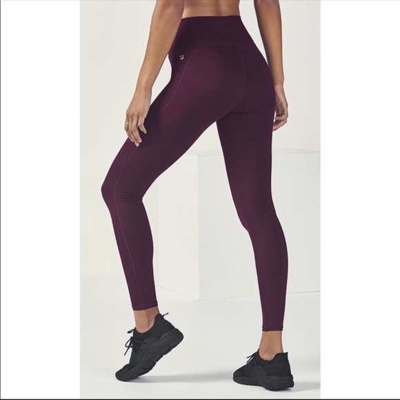 Fabletics HighWaisted Powerhold LeggingBurgundyXXS - Picture 2 of 8